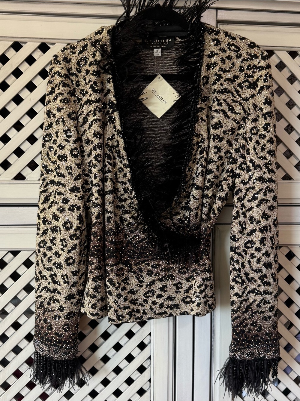 Rare Vintage NWT St. John leopard print studded top with feather beaded trim - Picture 7 of 7